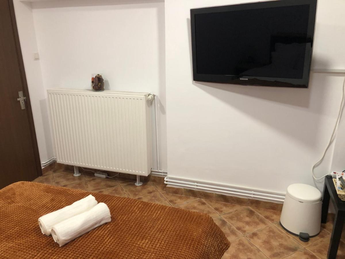 Gaby Studio Brassó Kültér fotó